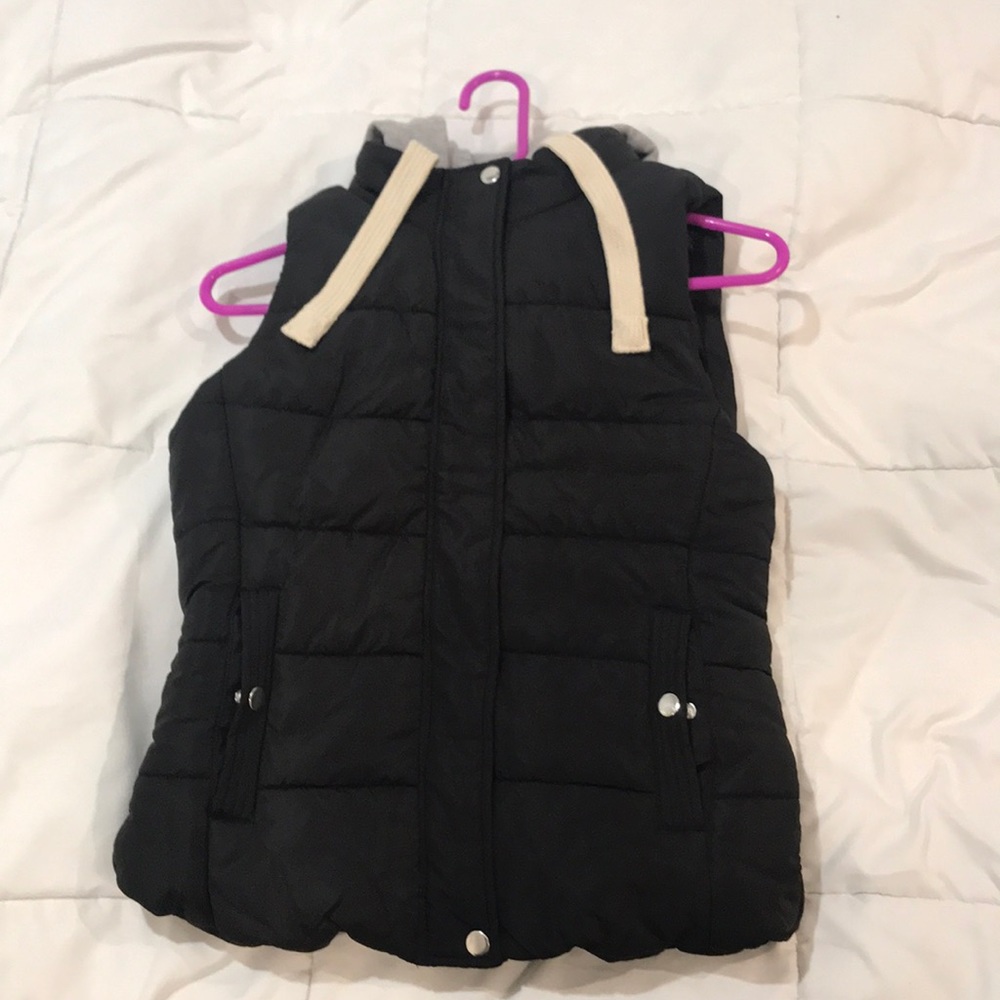 Love Tree vest